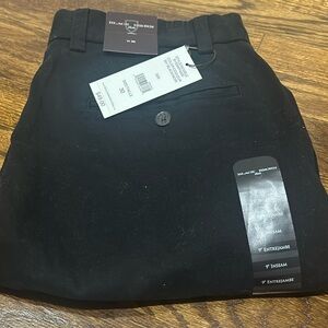 NWT Size 30 golf shorts